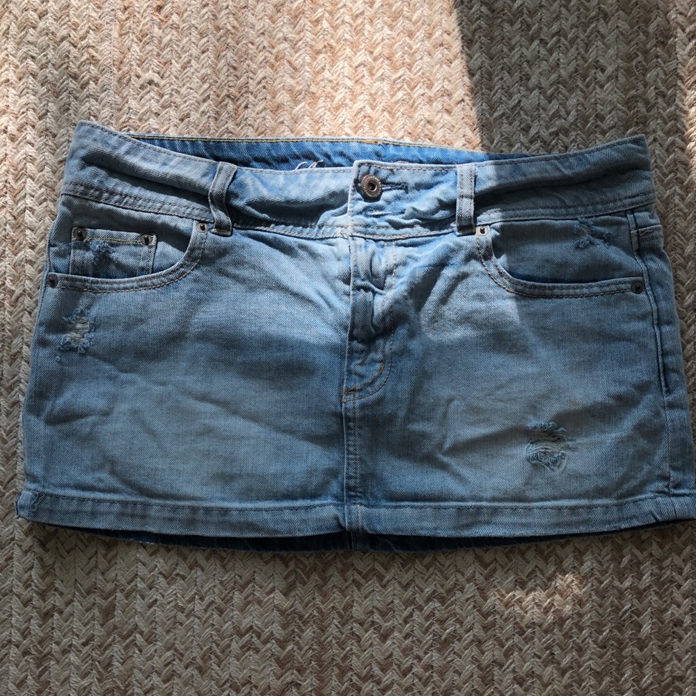 American Eagle Women’s Mini Skirt. Women’s 8.